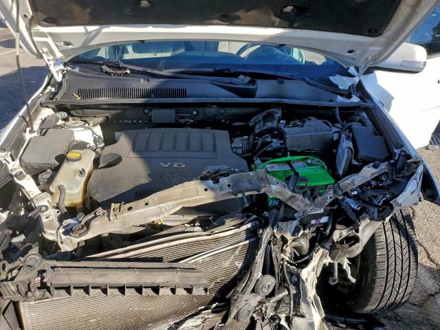 Toyota RAV4 Limited Image 10