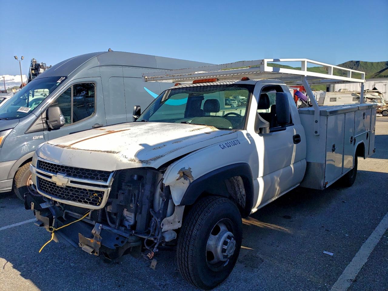 Chevrolet Silverado C3500 Image 1