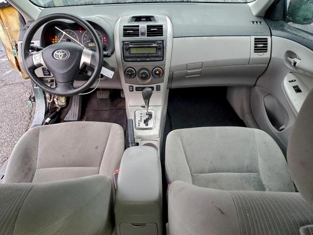 Toyota Corolla Base Image 13