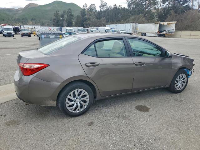 Toyota Corolla L Image 7