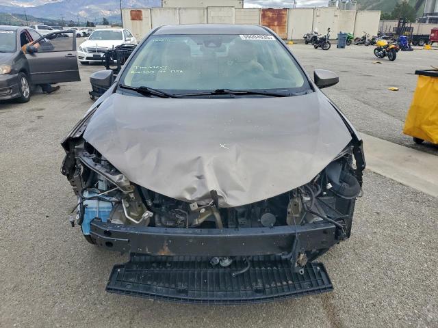 Toyota Corolla L Image 3