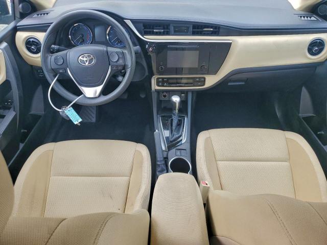 Toyota Corolla L Image 9