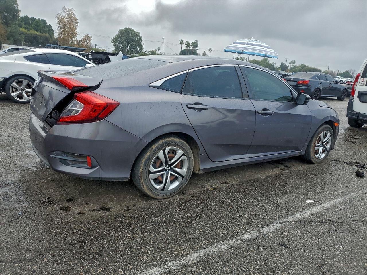 Honda Civic Lx Image 4