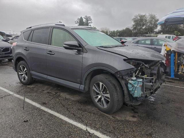 Toyota RAV4 Xle Image 2