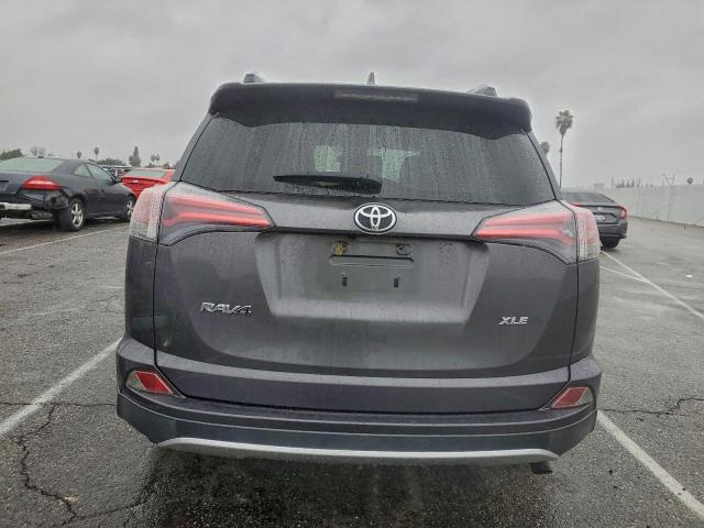 Toyota RAV4 Xle Image 9