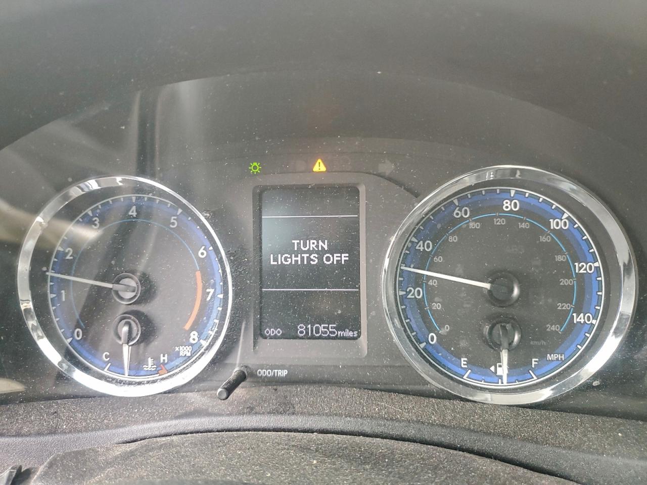 Toyota Corolla L Image 5