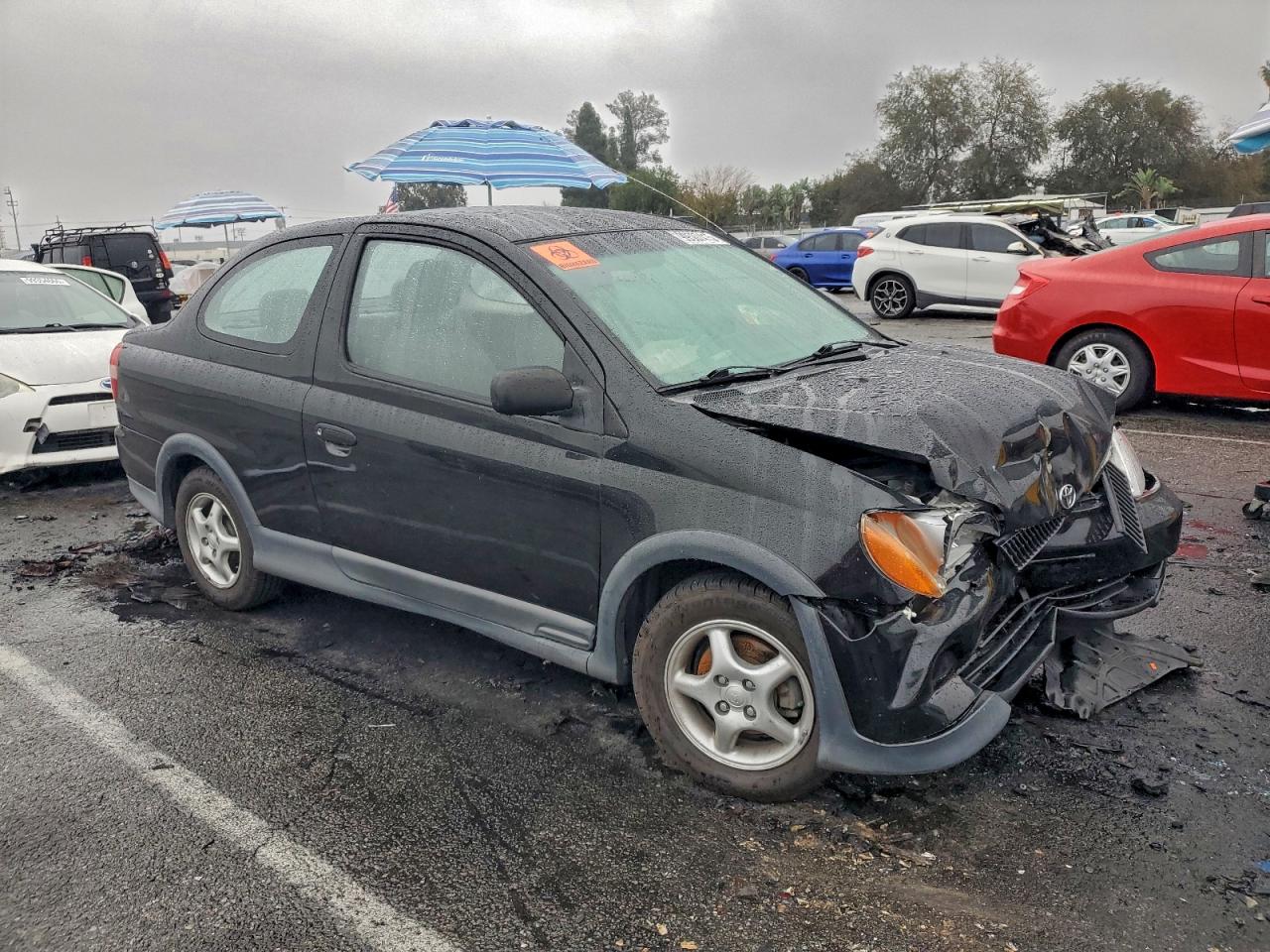 Toyota ECHO Image 11