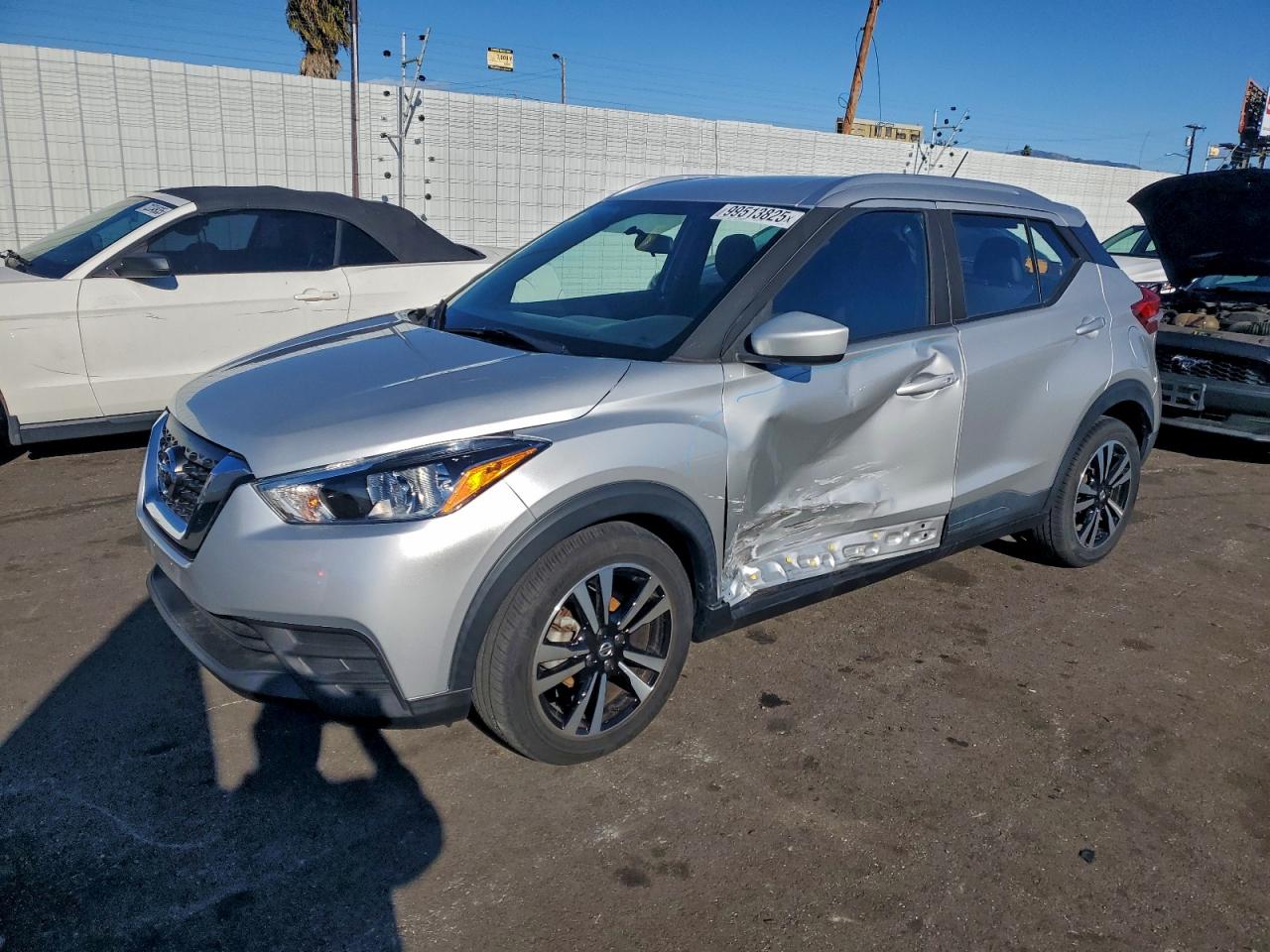 Nissan Kicks S Image 1