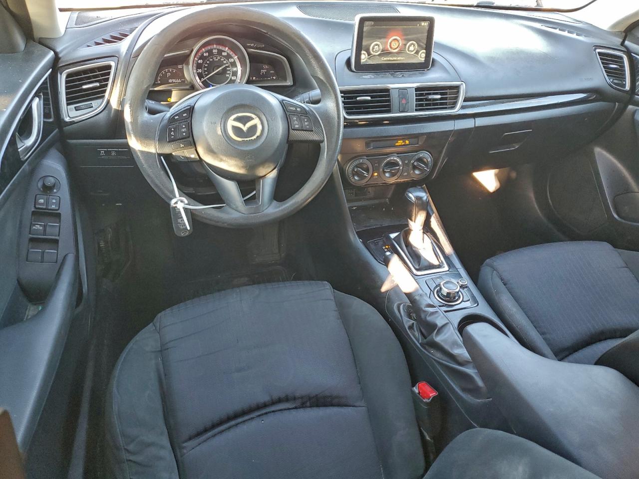 Mazda 3 Sport Image 4