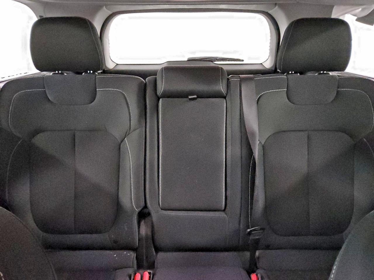 Jeep Grand Cherokee Laredo Image 9