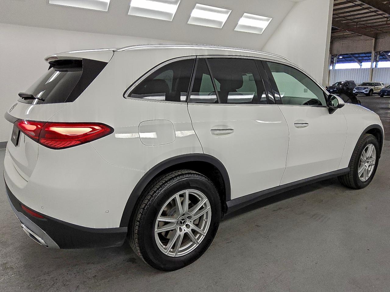 Mercedes-Benz GLC 300 Image 3