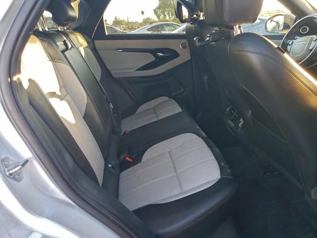 Land Rover Range Rover First Edition Image 3