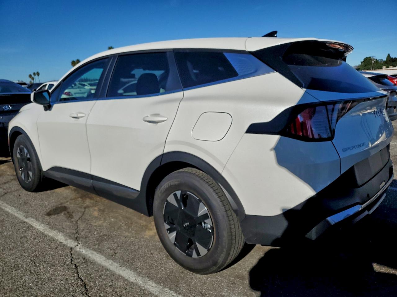 Kia Sportage Lx Image 4