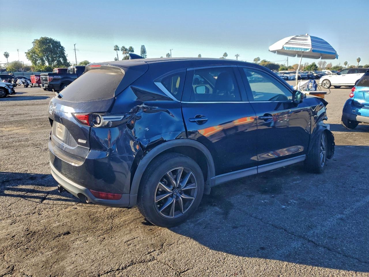 Mazda Cx Grand Touring Image 5