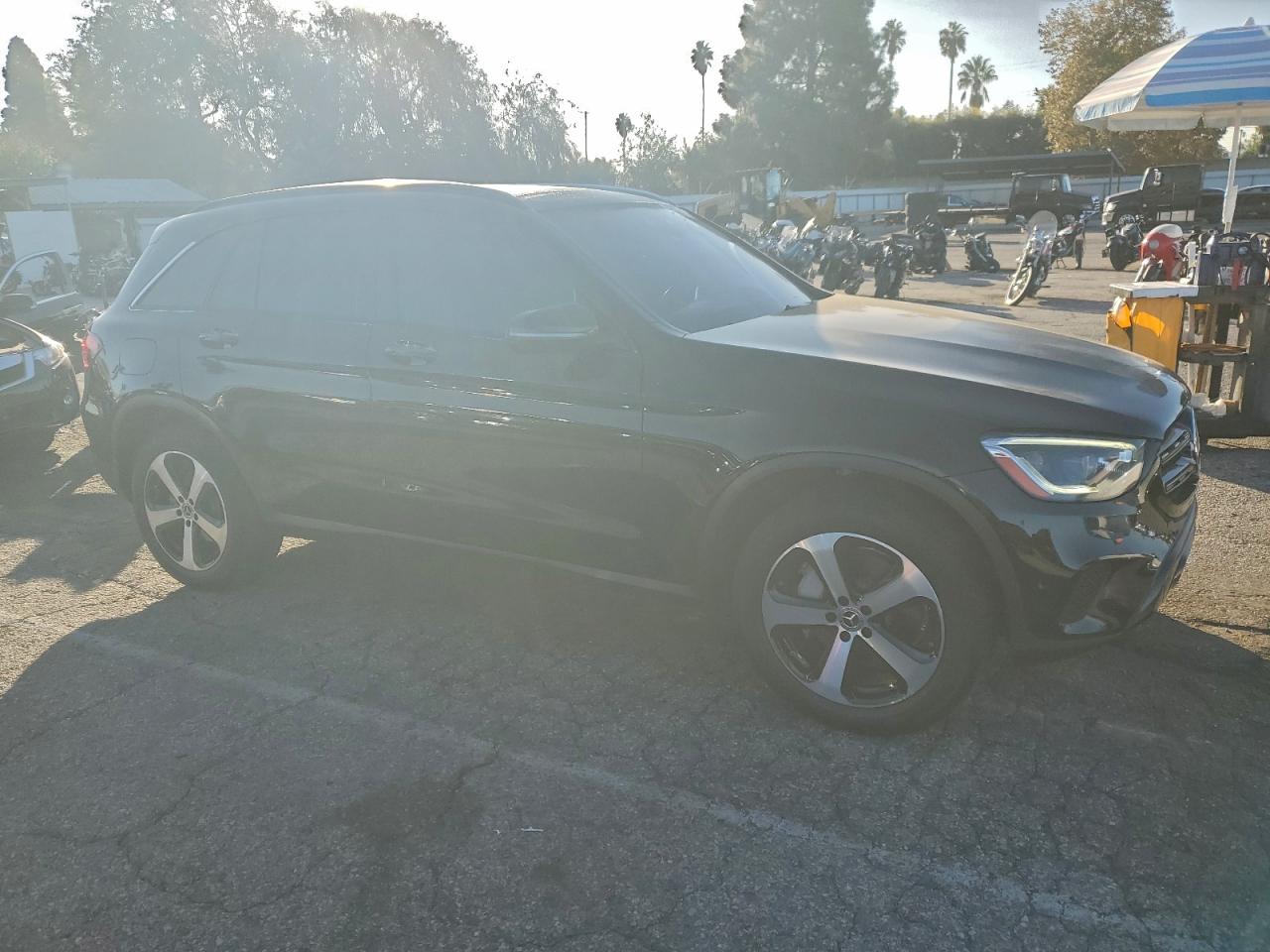 Mercedes-Benz GLC 300 Image 13