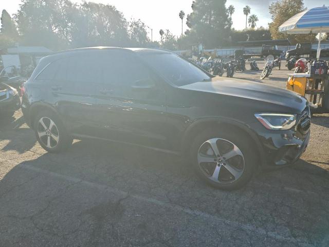 Mercedes-Benz GLC 300 Image 13