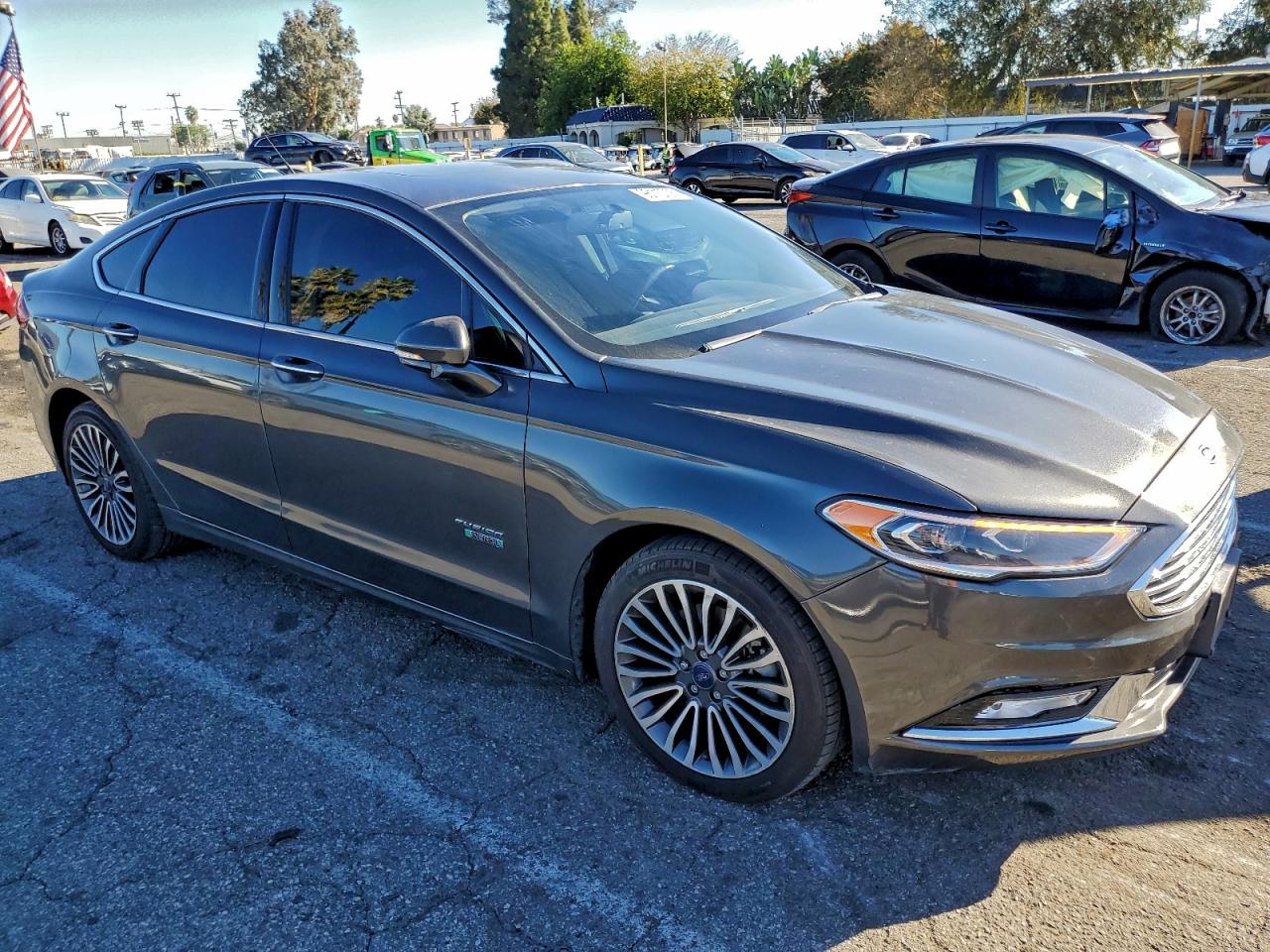 Ford Fusion Titanium/platinum Phev Image 12