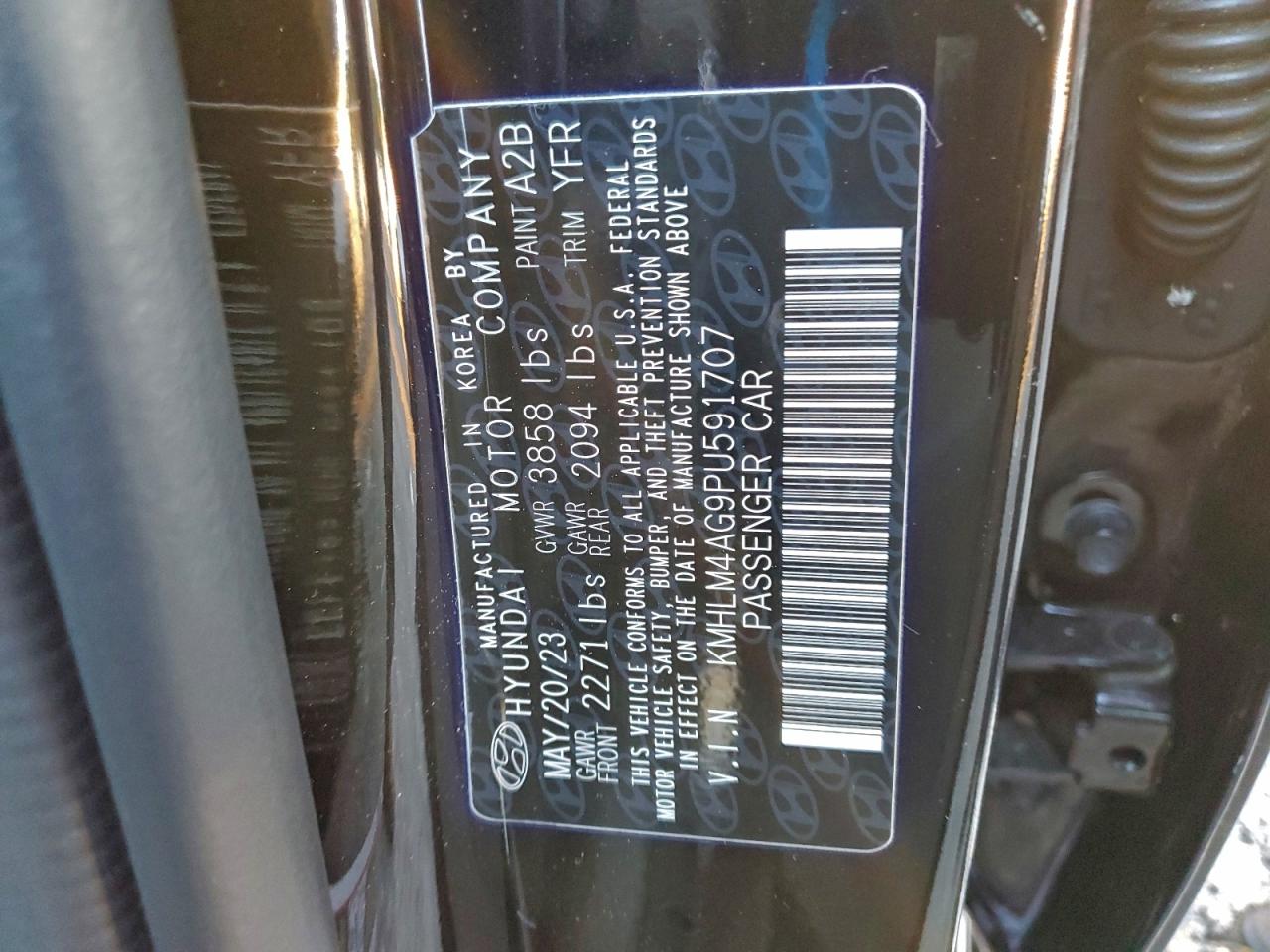 Hyundai ELANTRA Sel Image 12