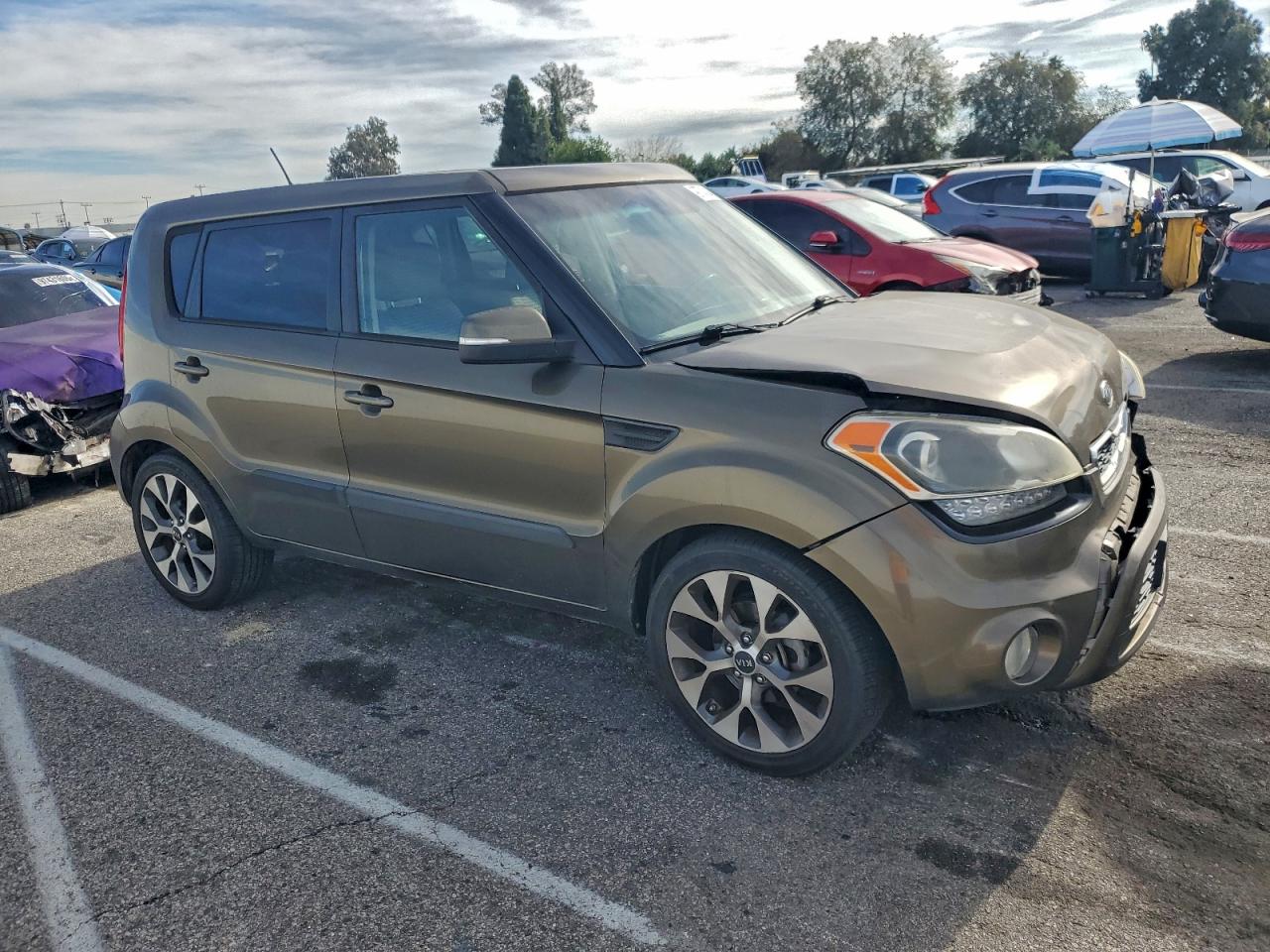 Kia Soul + Image 8
