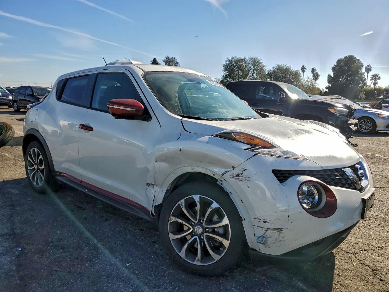 Nissan JUKE S Image 2