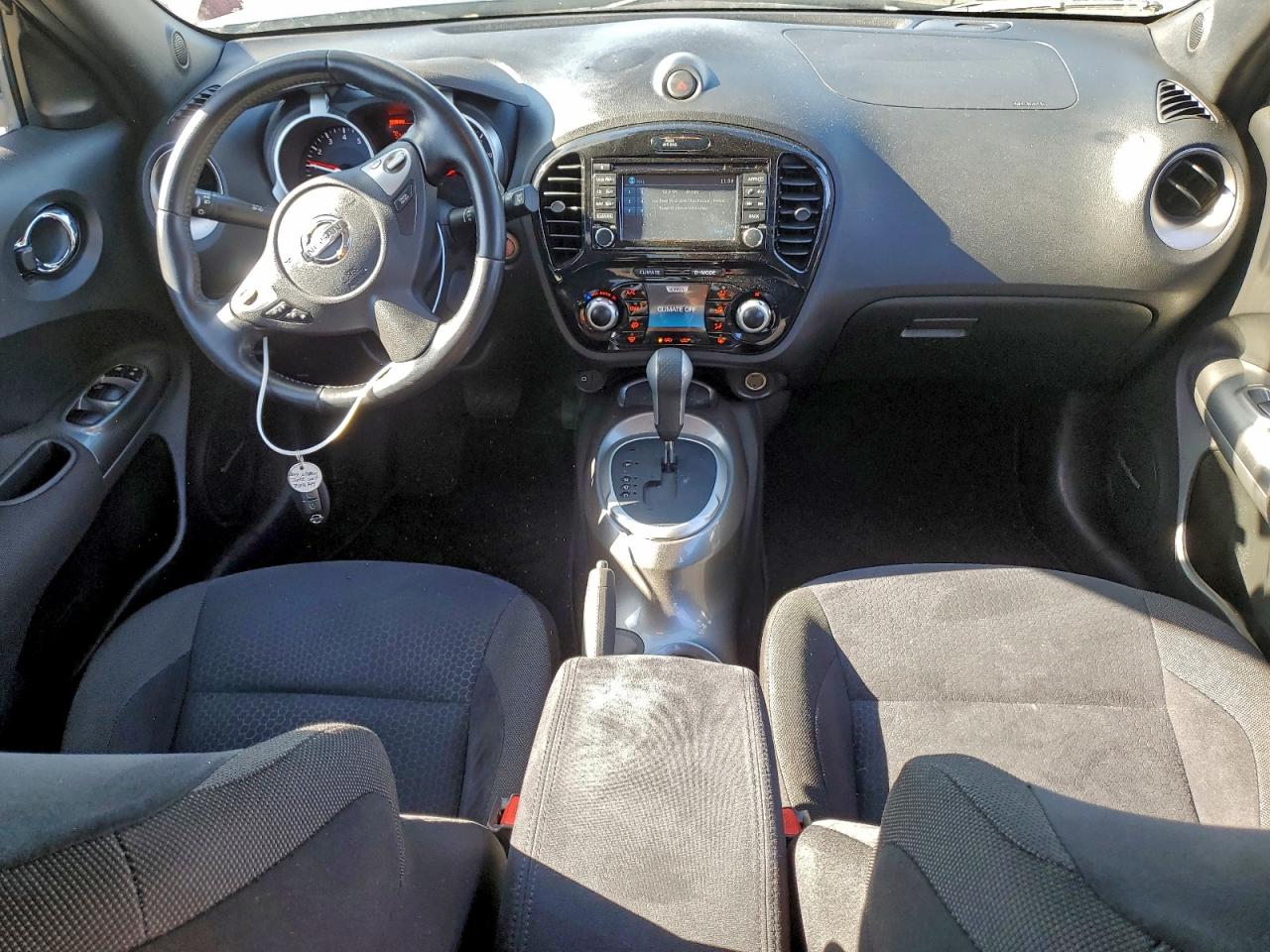 Nissan JUKE S Image 6