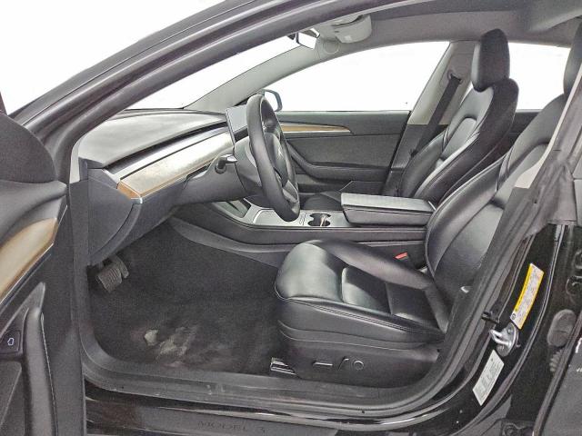 Tesla Model 3 Image 9