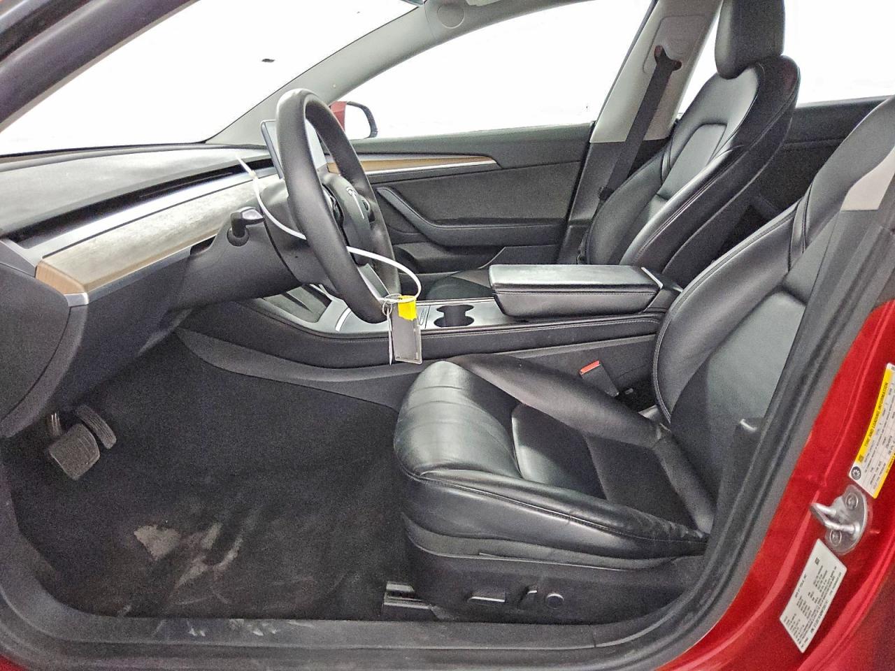 Tesla Model 3 Image 13