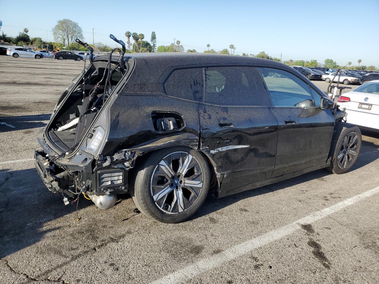 BMW Ix Xdrive5 Xdrive50 Image 5