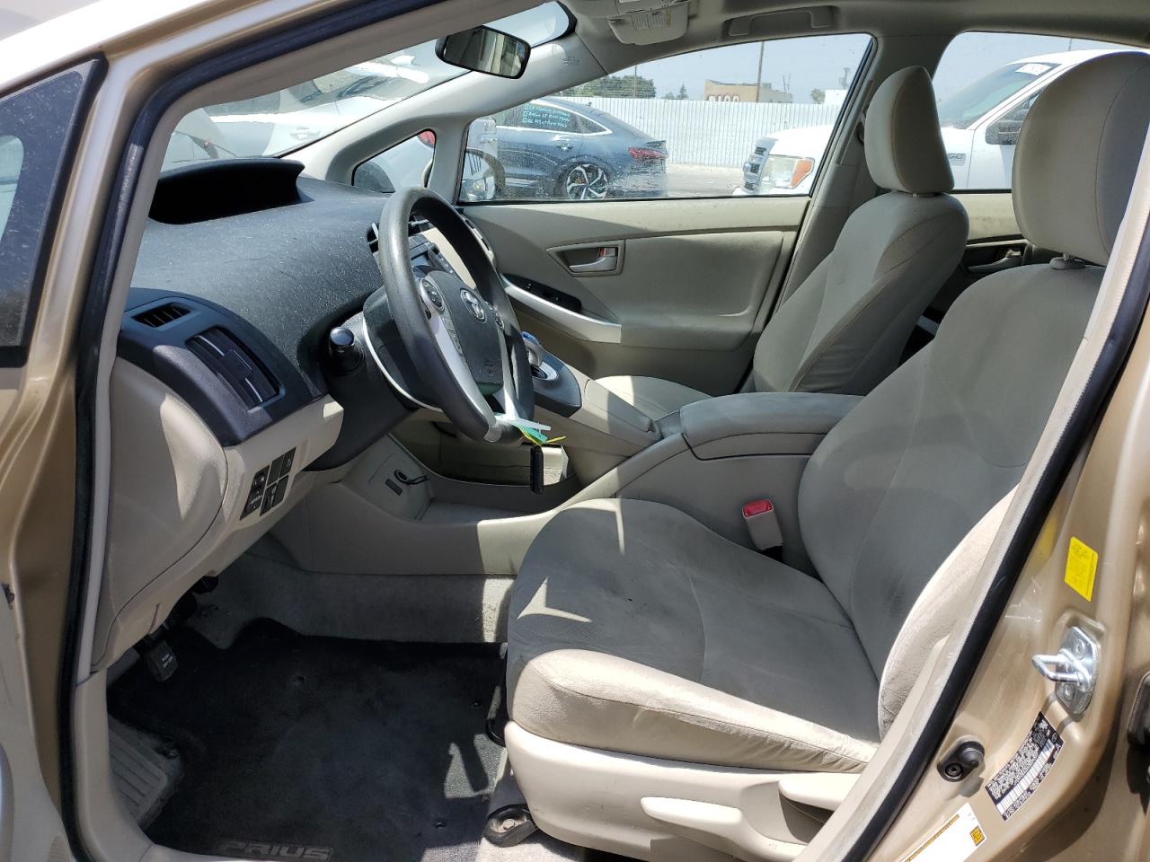 Toyota Prius Image 4