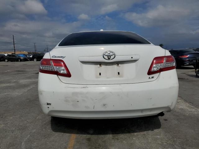 Toyota Camry Base Image 7