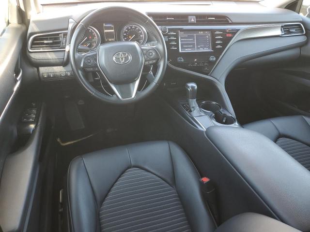 Toyota Camry L Image 9