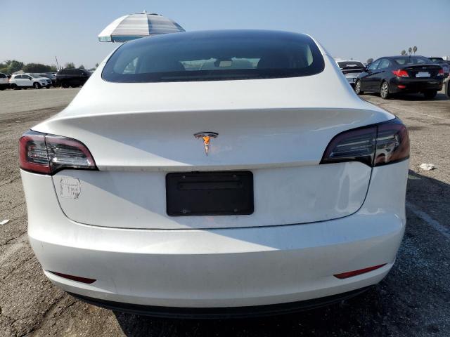 Tesla Model 3 Image 9