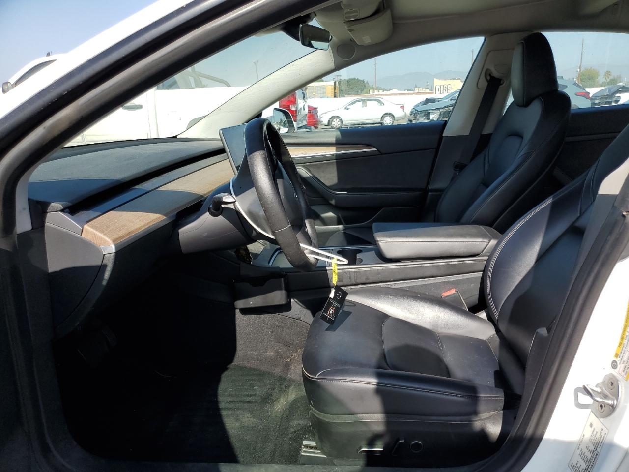 Tesla Model 3 Image 10