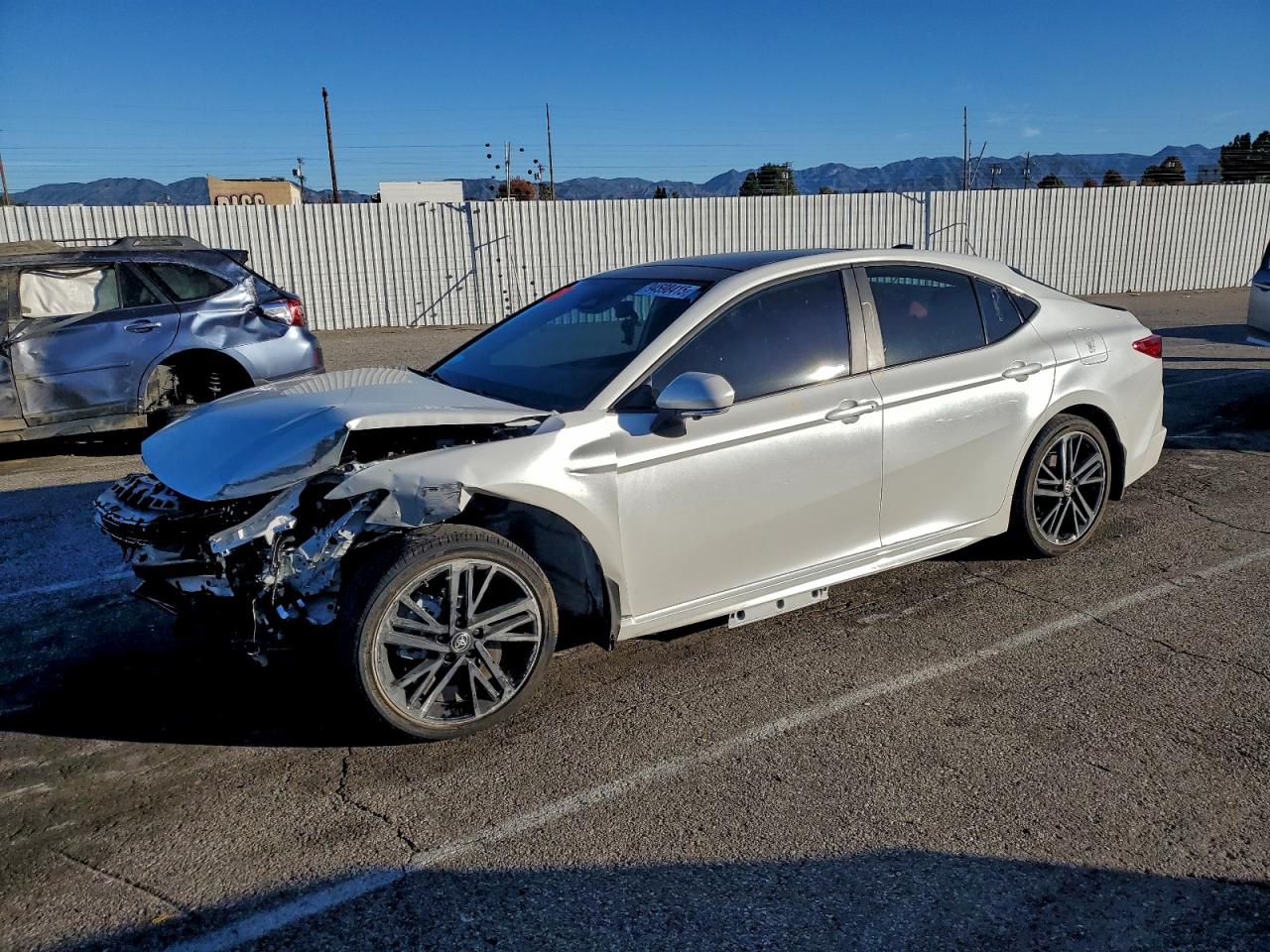 Toyota Camry Xse Image 1