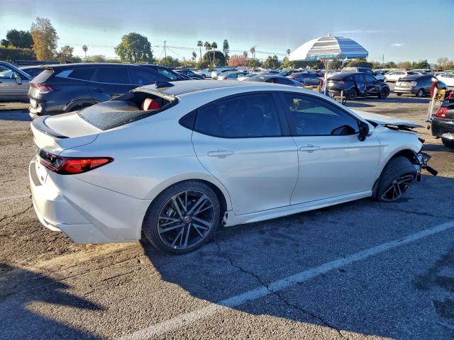 Toyota Camry Xse Image 10