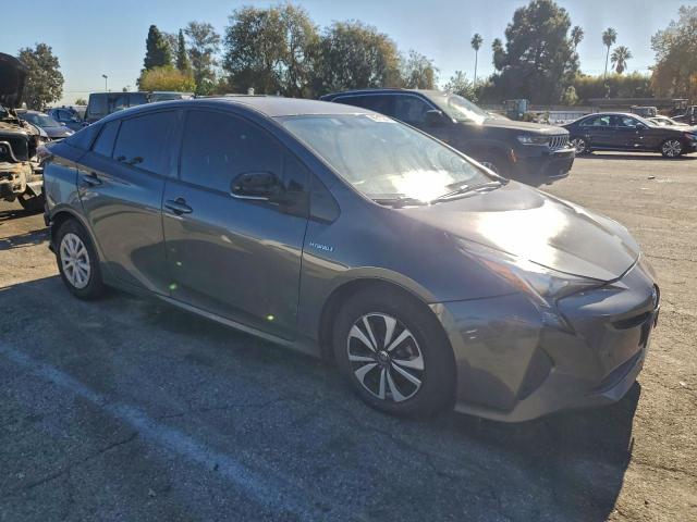 Toyota Prius Image 4