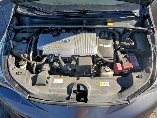 Toyota Prius Image 10