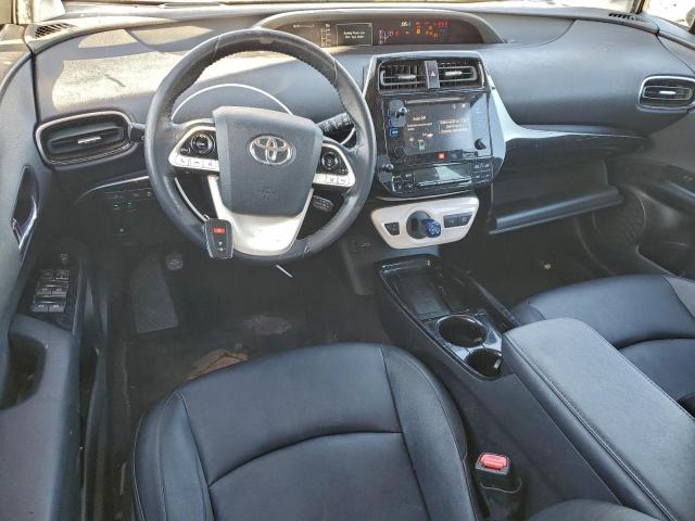 Toyota Prius Image 8