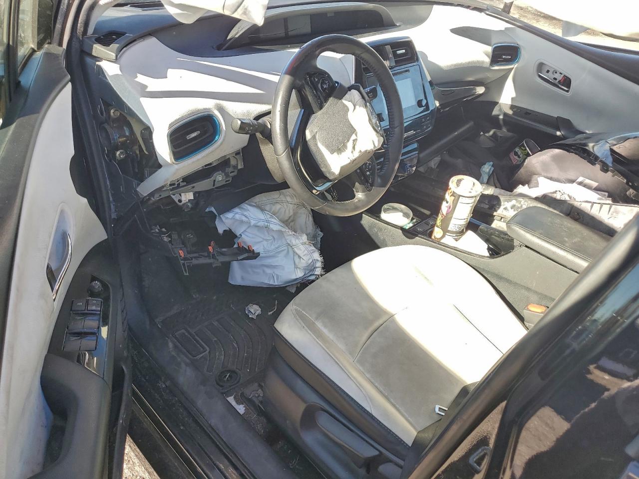 Toyota Prius Image 8