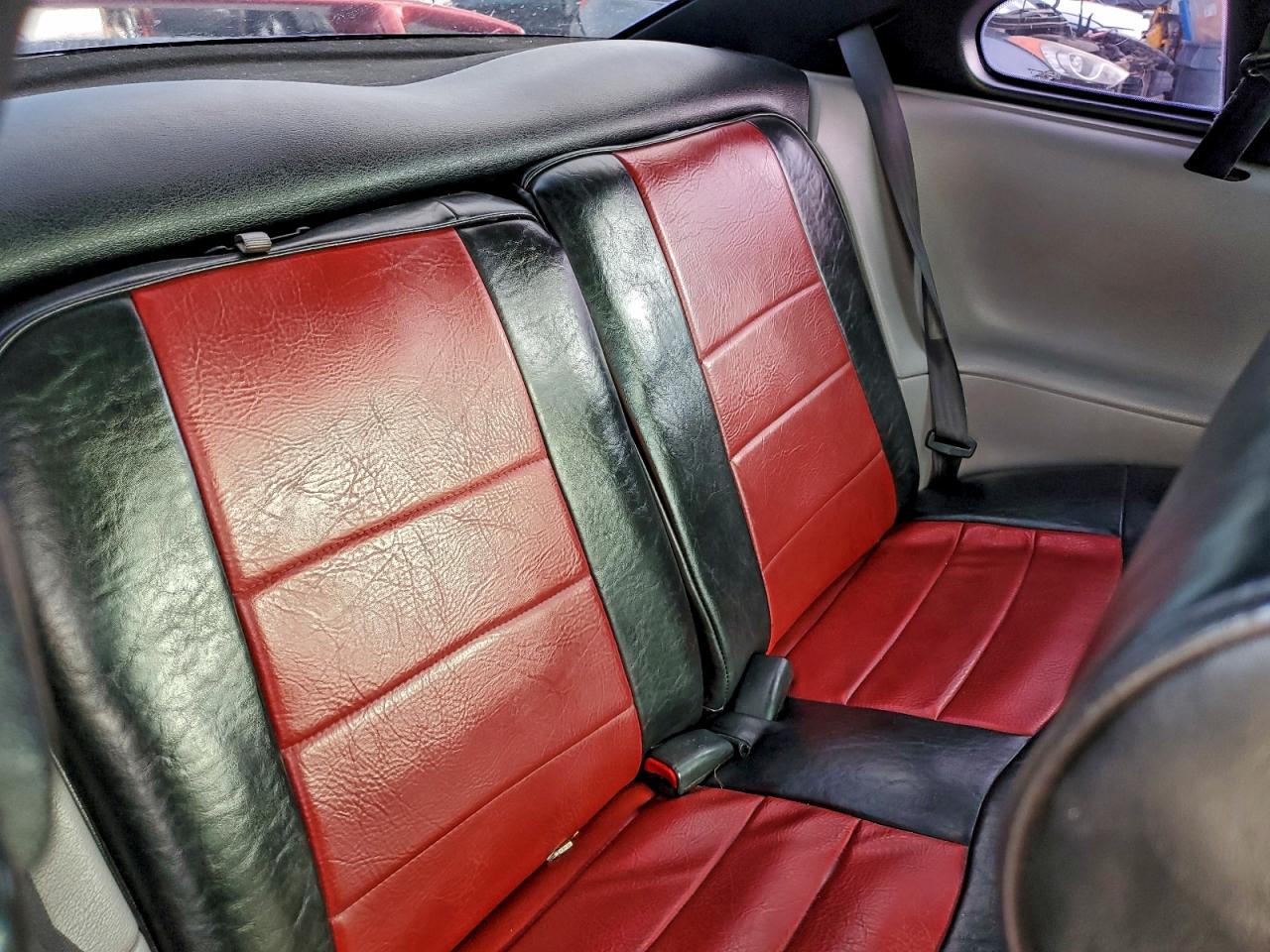 Ford Mustang Image 7