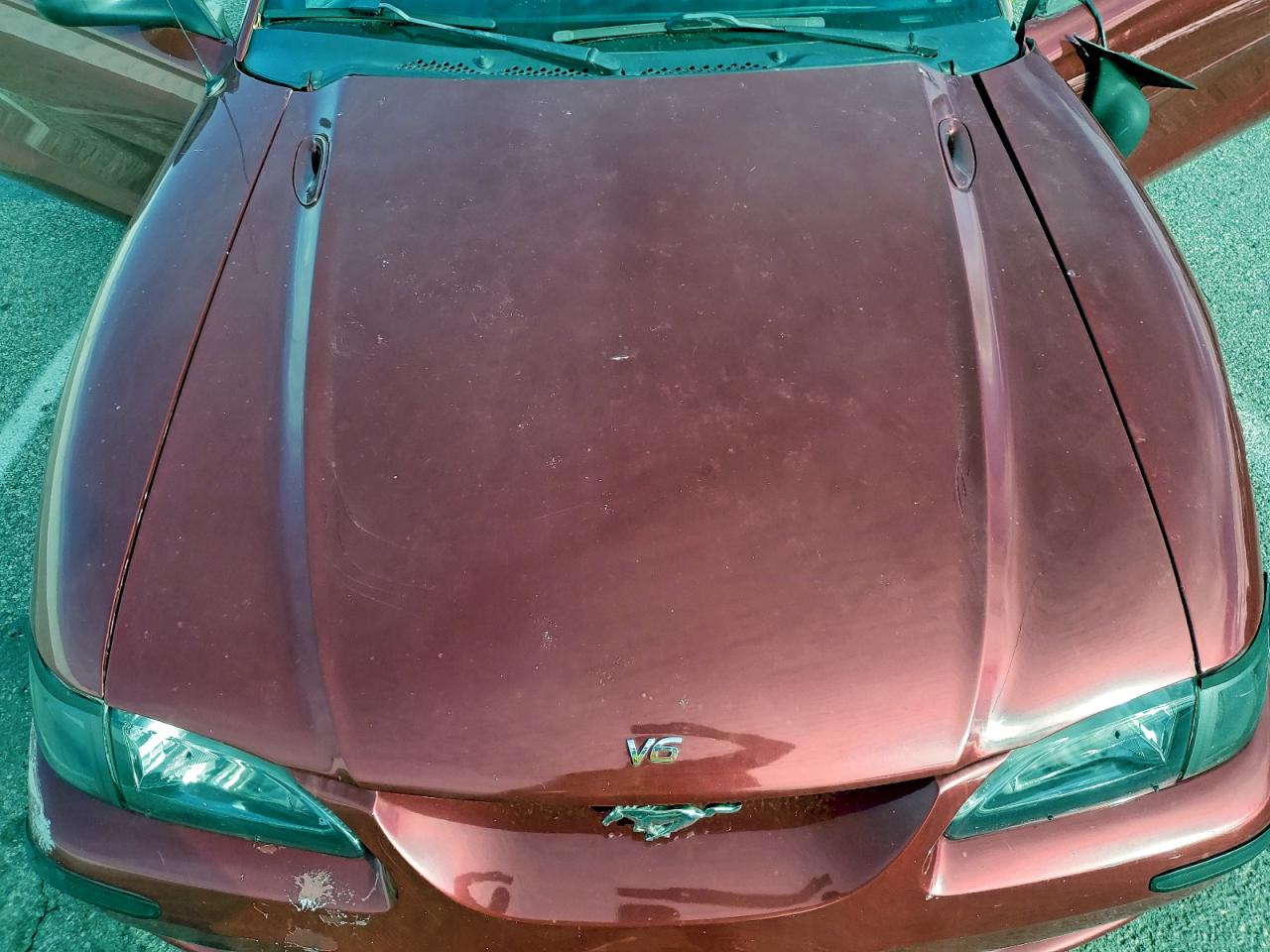 Ford Mustang Image 10