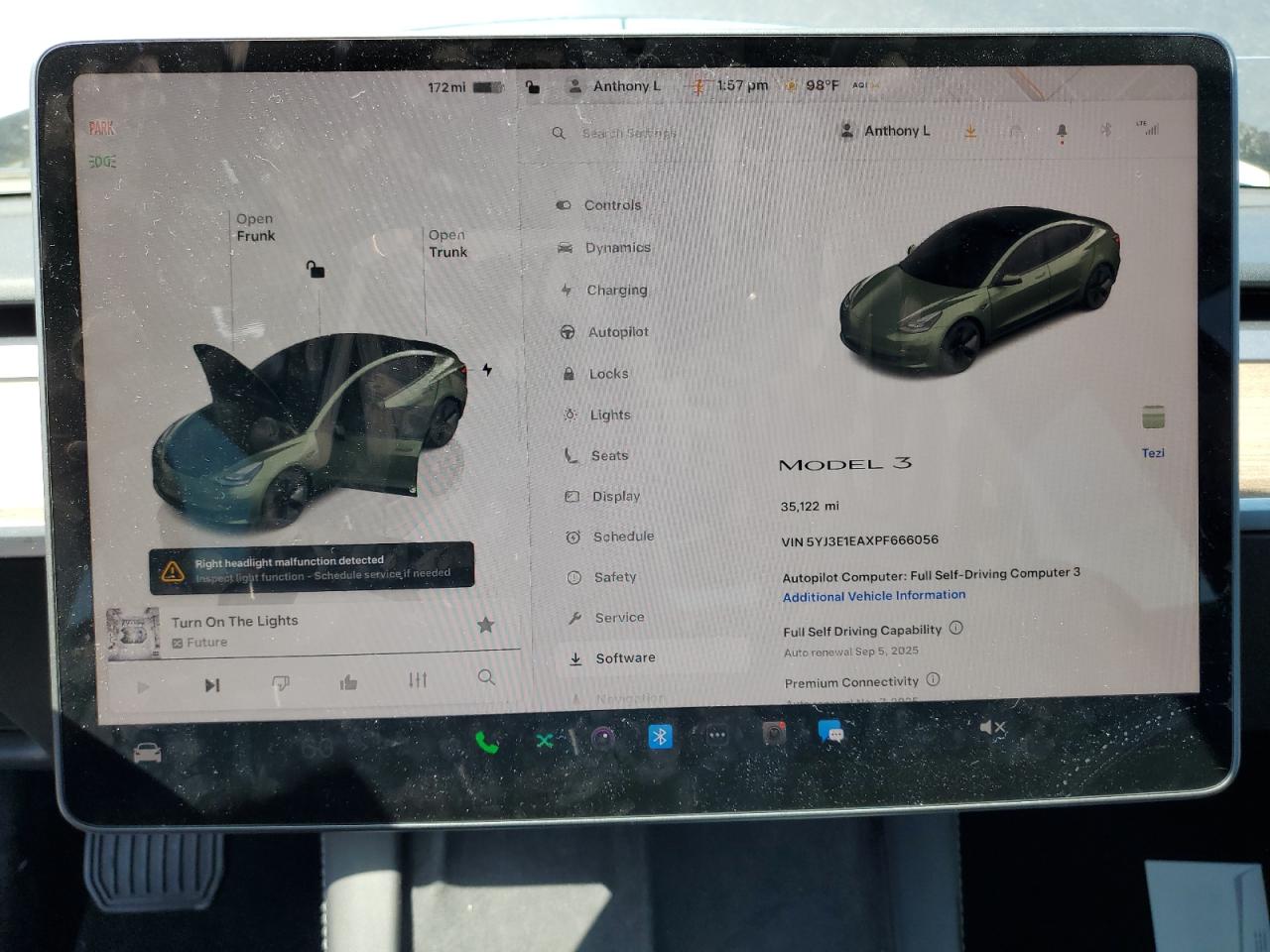 Tesla Model 3 Image 10