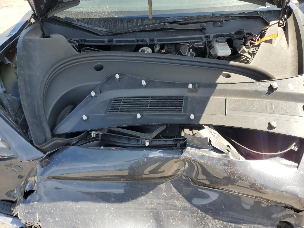 Tesla Model 3 Image 12