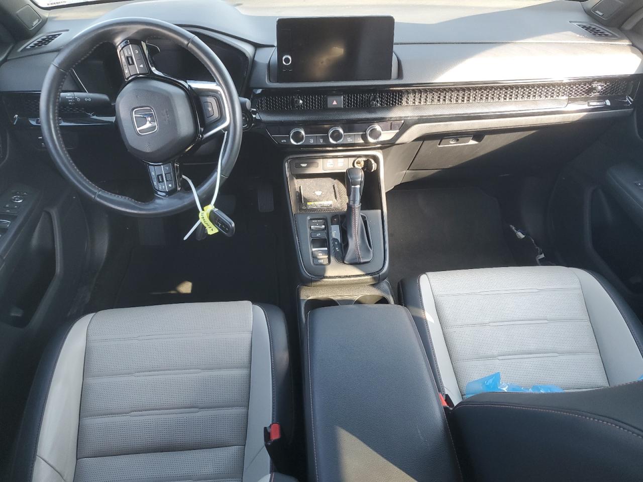 Honda Crv Sport Touring Image 3