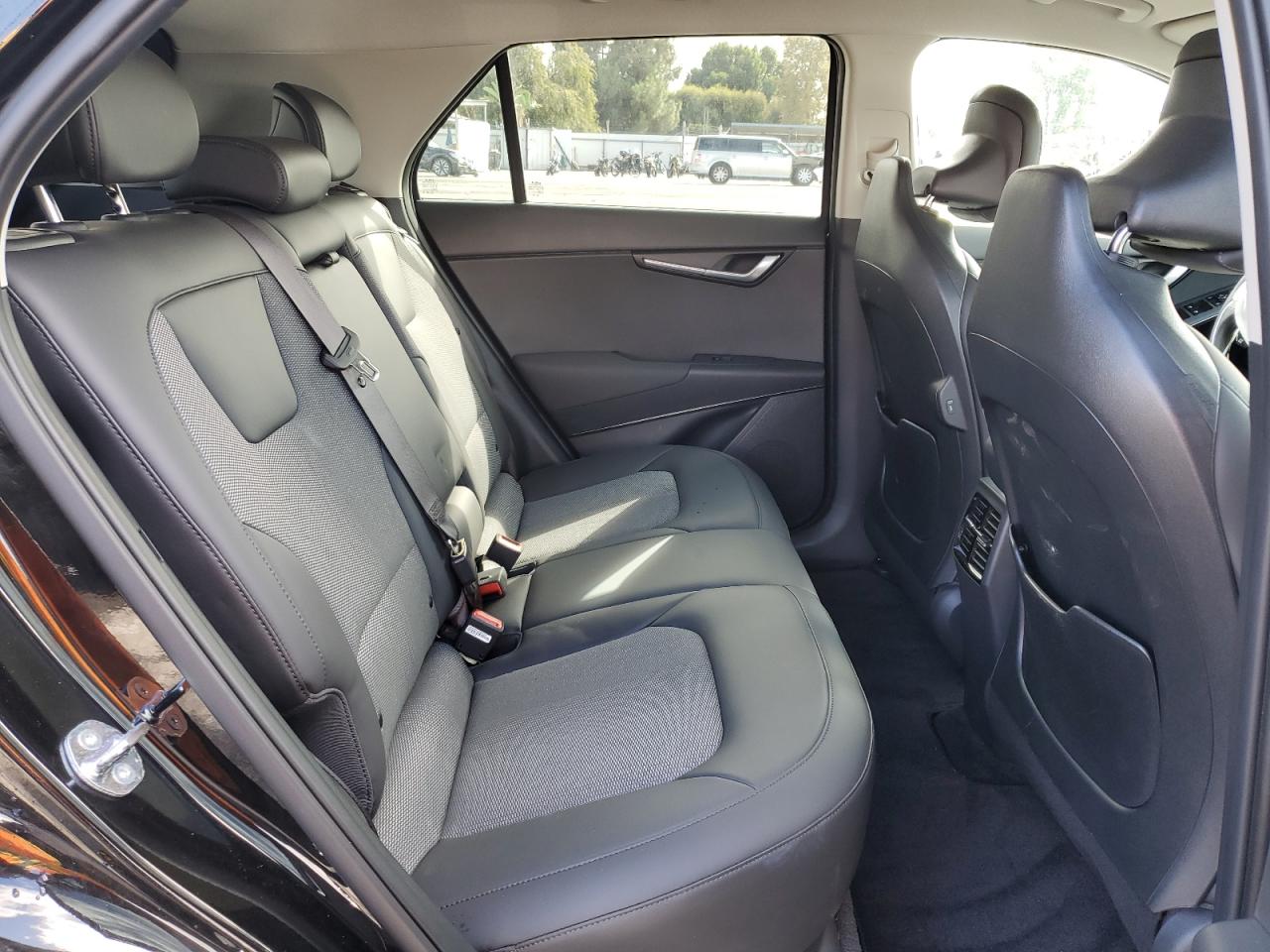 Kia Niro Wind Image 9