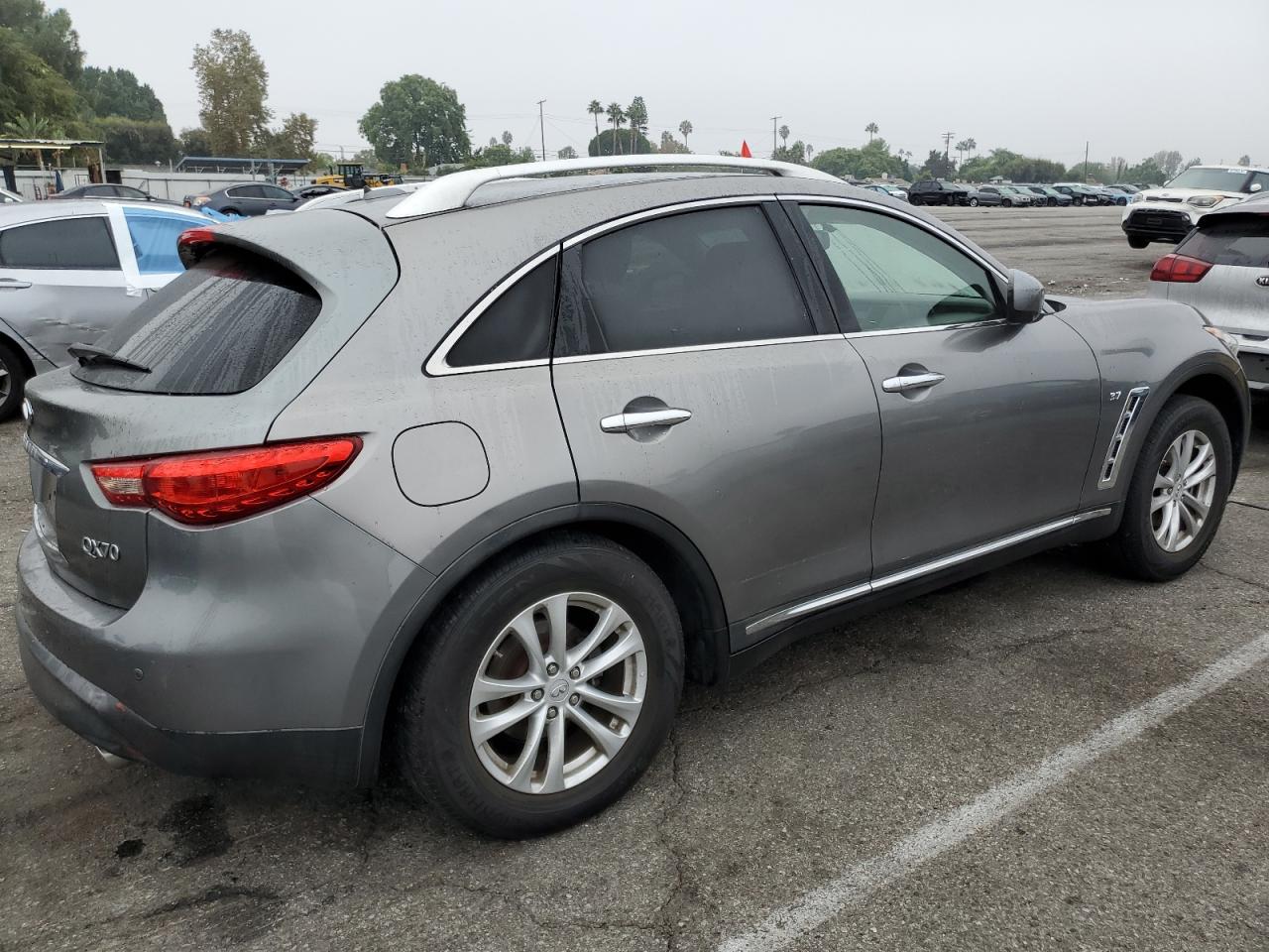 INFINITI Qx Image 3