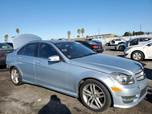 Mercedes-Benz C-Class 250 Image 8