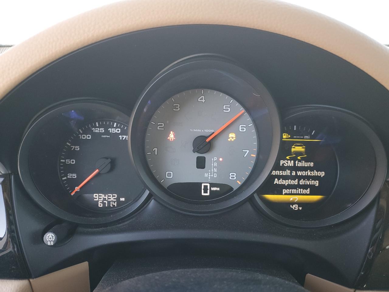 Porsche Macan S Image 8