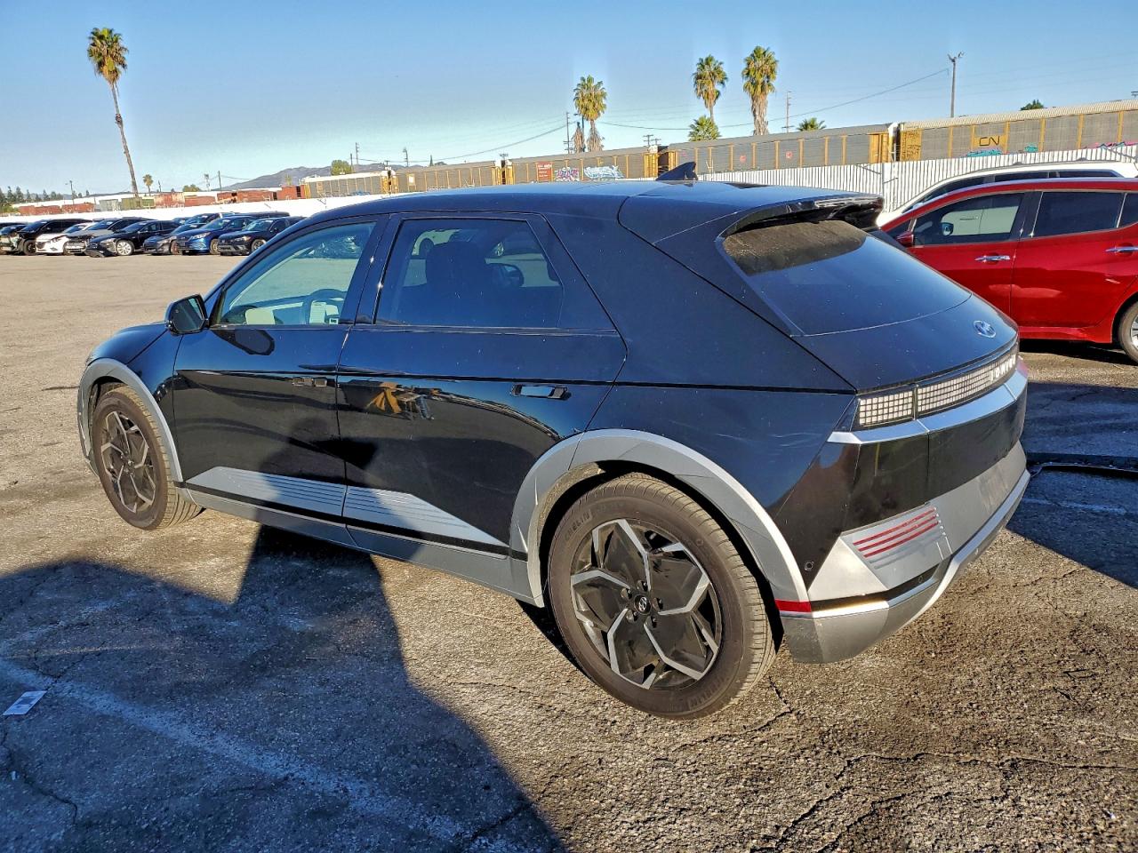 Hyundai Ioniq Limited Image 3